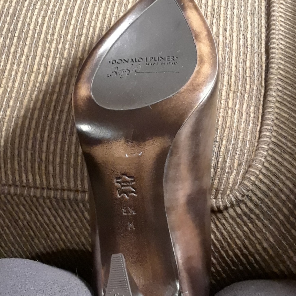 Donald J. Pliner pewter heels - Picture 6 of 8